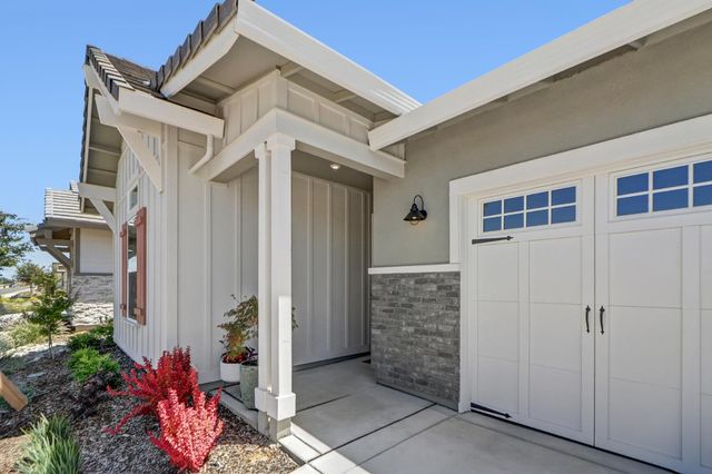 9230 Stillwagon St, Elk Grove, CA 95624