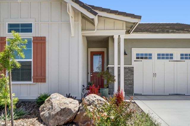 9230 Stillwagon St, Elk Grove, CA 95624