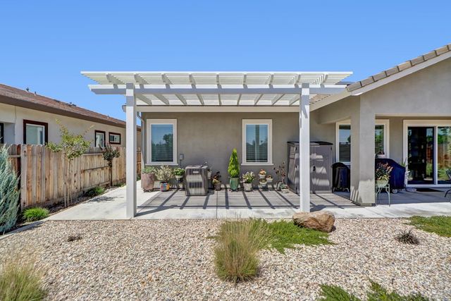 9230 Stillwagon St, Elk Grove, CA 95624