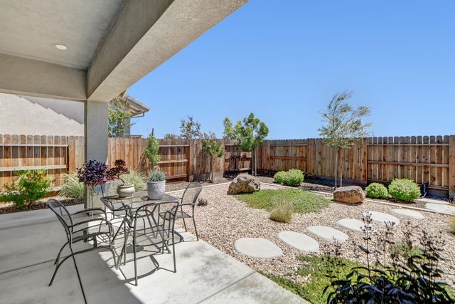 9230 Stillwagon St, Elk Grove, CA 95624