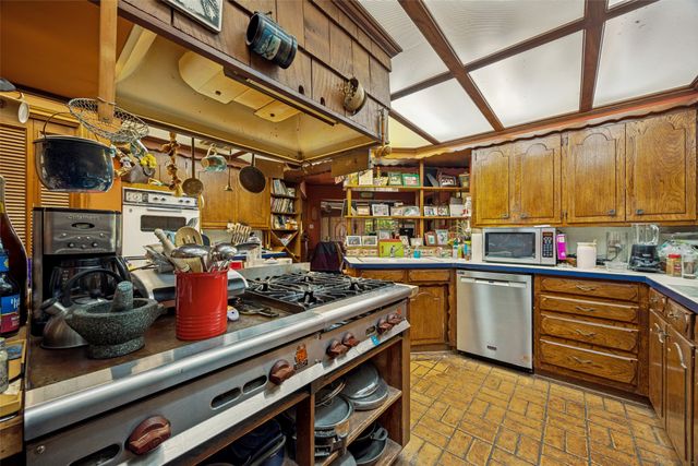 4616 Sugar Mill Road, Dallas, TX 75244