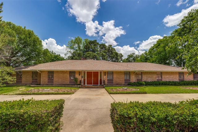 4616 Sugar Mill Road, Dallas, TX 75244