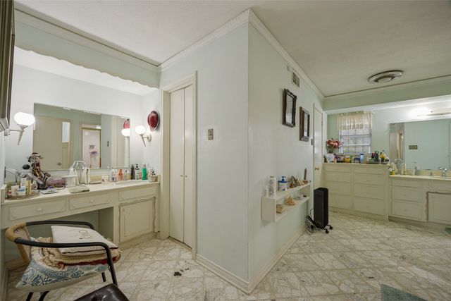 4616 Sugar Mill Road, Dallas, TX 75244