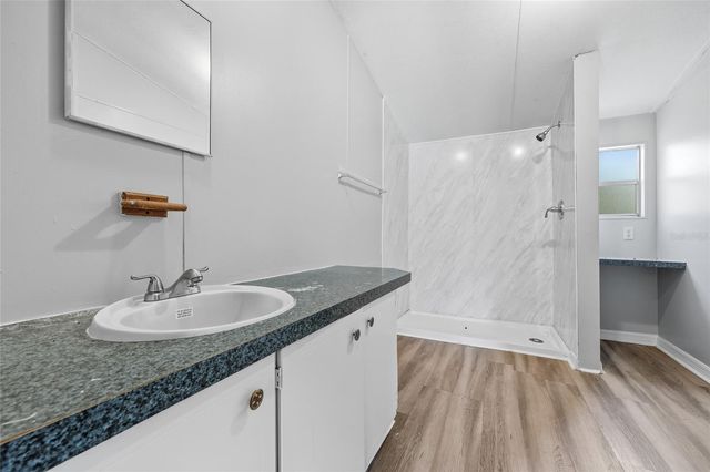 350 ISHIE AVENUE, Bronson, FL 32621