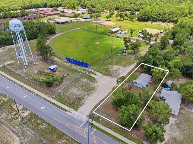 350 ISHIE AVENUE, Bronson, FL 32621