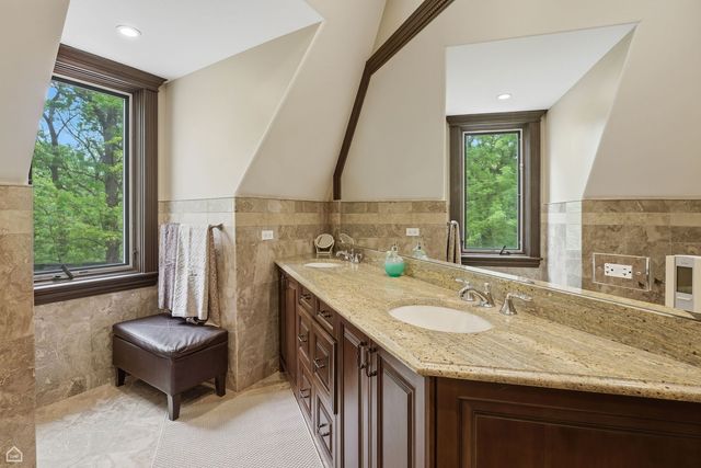 21917 N Wolter Lane, Kildeer, IL 60047