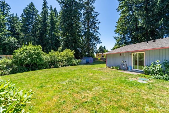 5443 Fiesta St SW, Tumwater, WA 98512