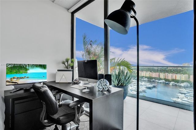 19707 Turnberry Way 16C, Aventura, FL 33180