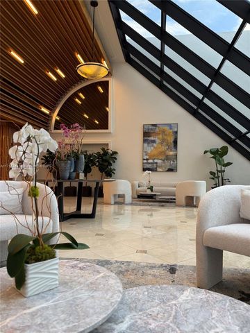 19707 Turnberry Way 16C, Aventura, FL 33180