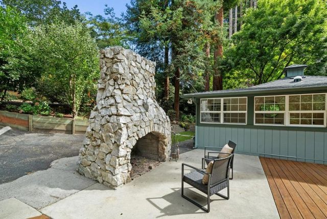 619 Redwood Drive, Felton, CA 95018