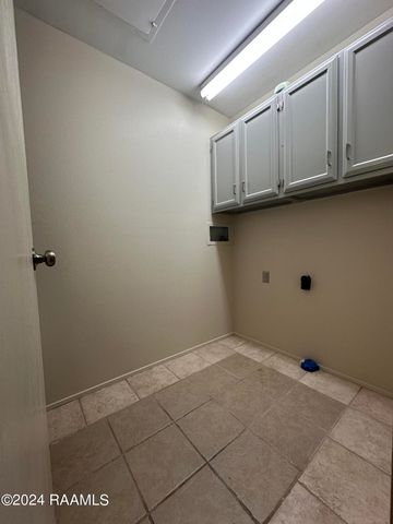 200 Lodge Drive Apt 812, Lafayette, LA 70506