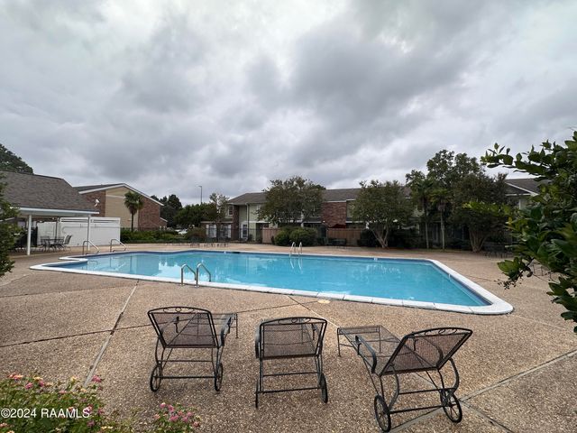 200 Lodge Drive Apt 812, Lafayette, LA 70506