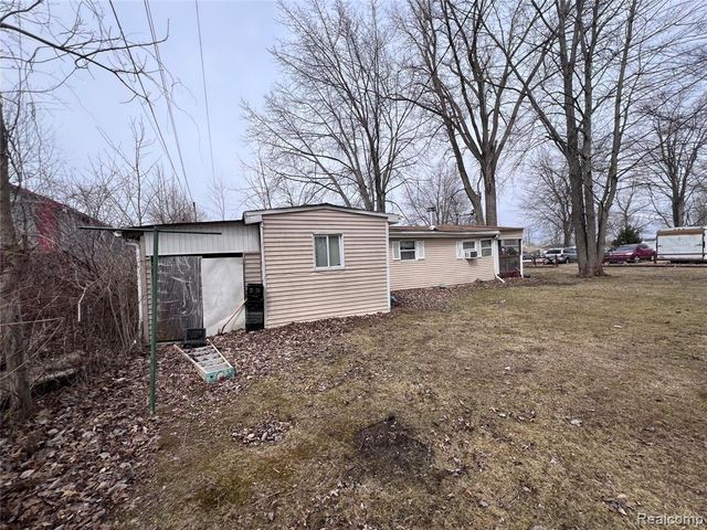 259 William Street, Harsens Island, MI 48028