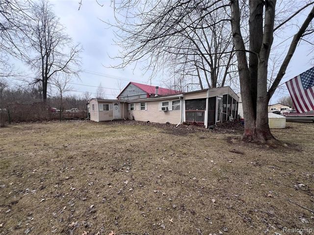 259 William Street, Harsens Island, MI 48028