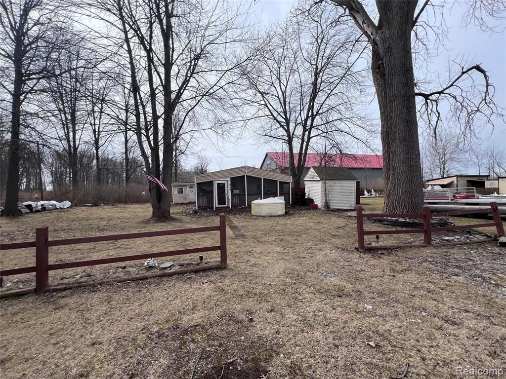 259 William Street, Harsens Island, MI 48028