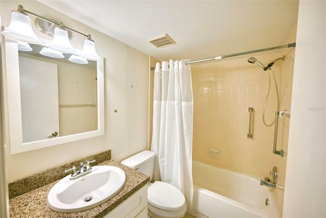 801 83RD AVENUE N 133, St Petersburg, FL 33702