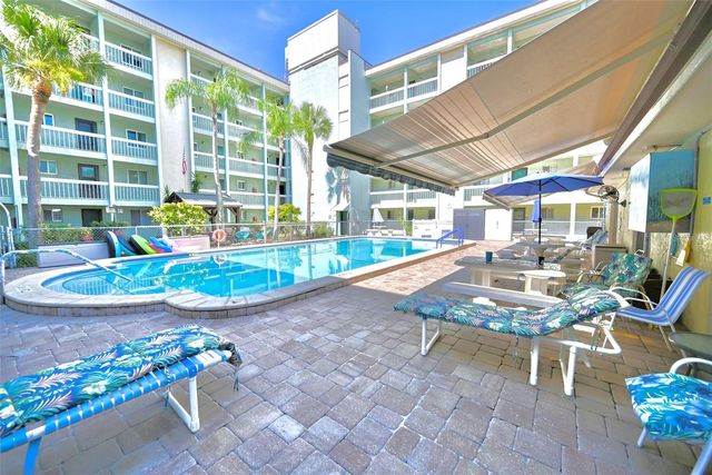 801 83RD AVENUE N 133, St Petersburg, FL 33702