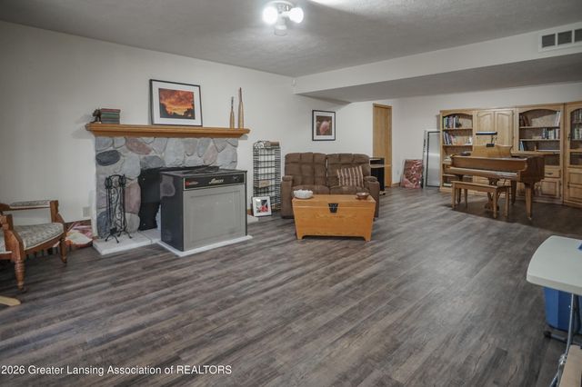 6360 Lounsbury Road, Williamston, MI 48895