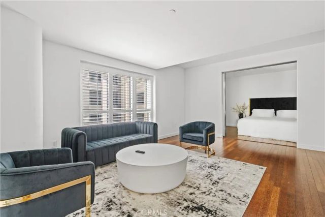 6250 Hollywood Boulevard 4M, Los Angeles, CA 90028