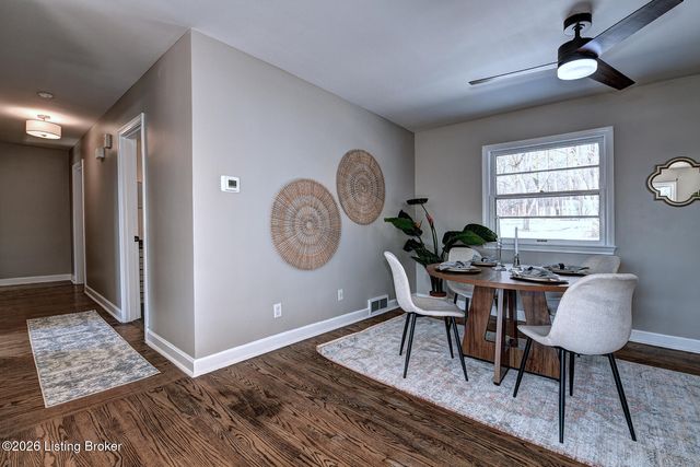 416 Cherry Ln, Pewee Valley, KY 40056