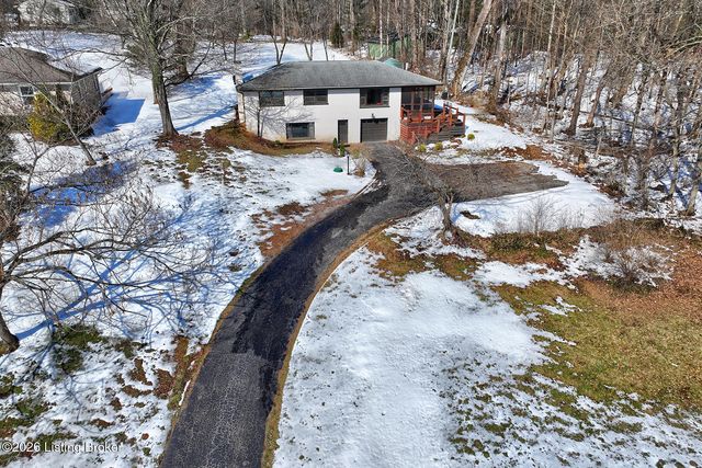 416 Cherry Ln, Pewee Valley, KY 40056