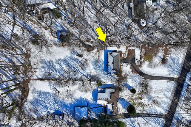 416 Cherry Ln, Pewee Valley, KY 40056