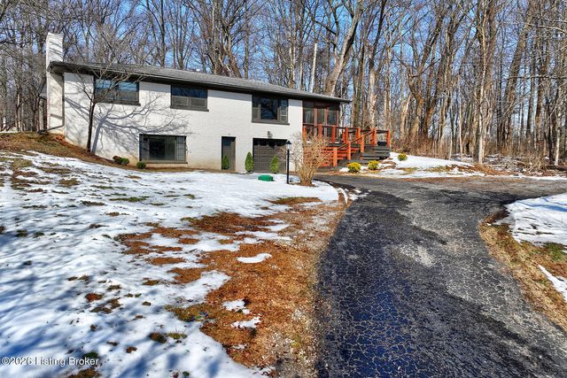 416 Cherry Ln, Pewee Valley, KY 40056