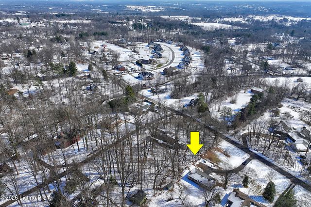 416 Cherry Ln, Pewee Valley, KY 40056