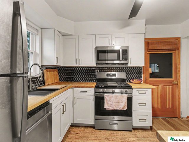 4668 Vinton Street, Omaha, NE 68106
