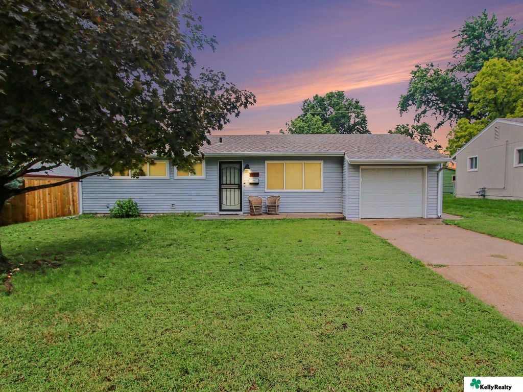 4668 Vinton Street, Omaha, NE 68106
