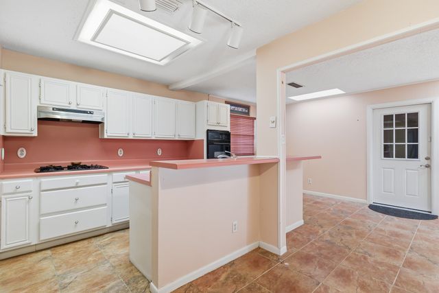 504 Debra Drive, Mesquite, TX 75149