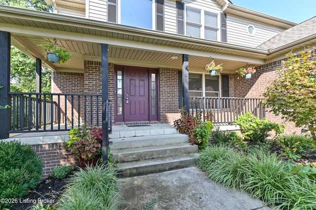 140 Lincoln Station Dr, Simpsonville, KY 40067