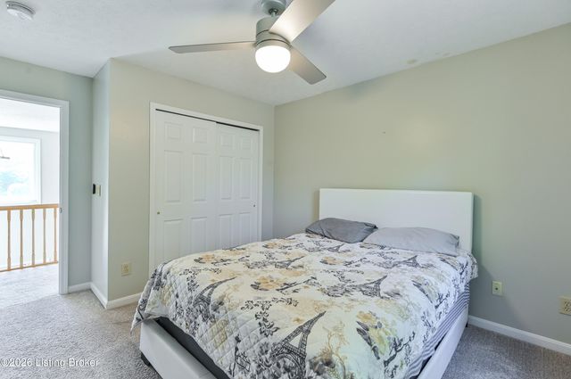 140 Lincoln Station Dr, Simpsonville, KY 40067