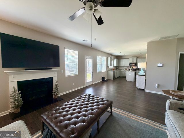 384 Condor Court, Statham, GA 30666