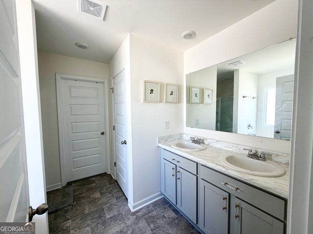 384 Condor Court, Statham, GA 30666