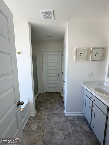 384 Condor Court, Statham, GA 30666