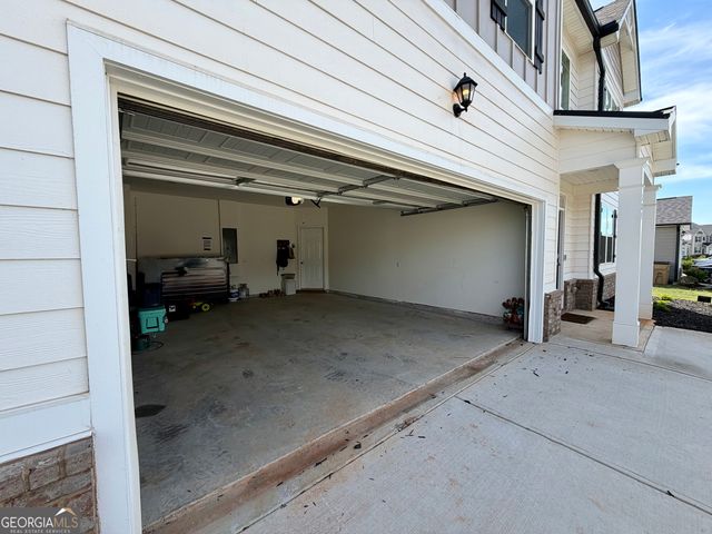 384 Condor Court, Statham, GA 30666