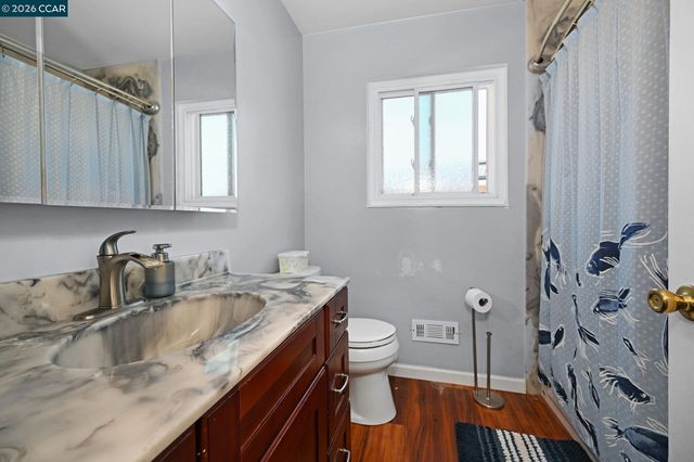 1181 Jensen Dr, Pittsburg, CA 94565