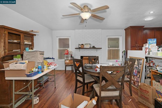 1181 Jensen Dr, Pittsburg, CA 94565
