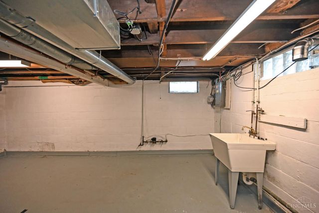 8801 Tudor Court, Sycamore Twp, OH 45242