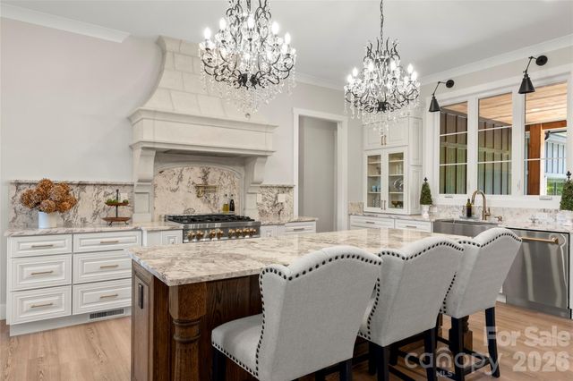 23 Benton Farms Lane, Horse Shoe, NC 28742