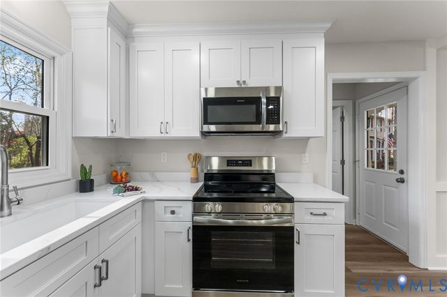 10209 Stonemill Rd, Henrico, VA 23233