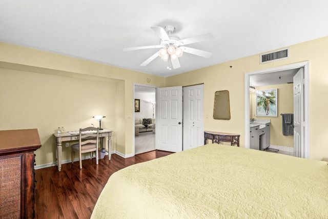 12540 Majesty Circle 303, Boynton Beach, FL 33437