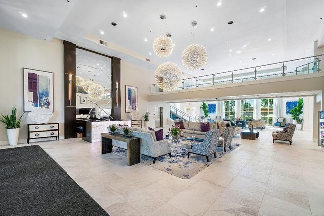 12540 Majesty Circle 303, Boynton Beach, FL 33437