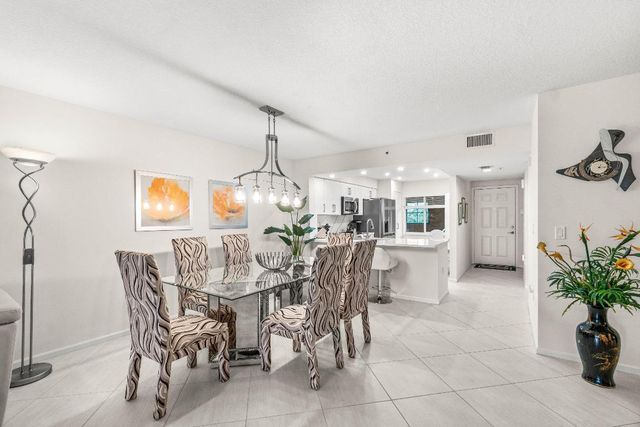 12540 Majesty Circle 303, Boynton Beach, FL 33437