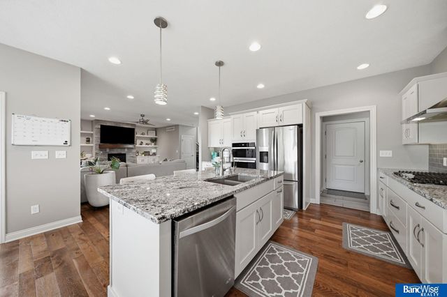 7821 S 97th Bay, Lincoln, NE 68526