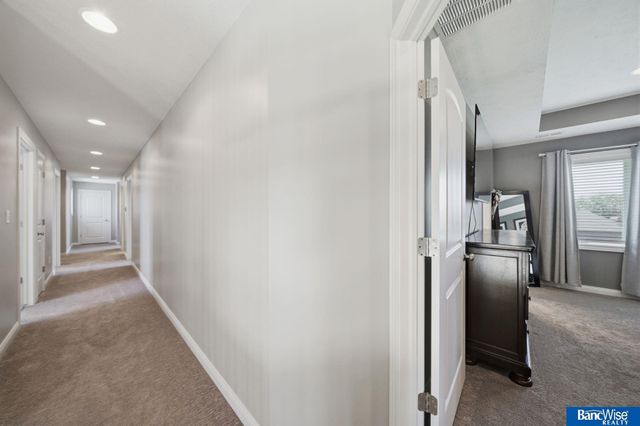 7821 S 97th Bay, Lincoln, NE 68526