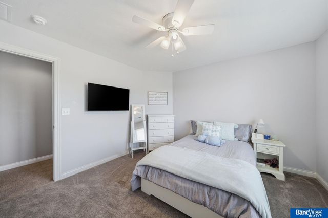 7821 S 97th Bay, Lincoln, NE 68526