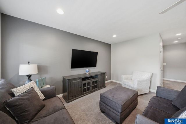 7821 S 97th Bay, Lincoln, NE 68526