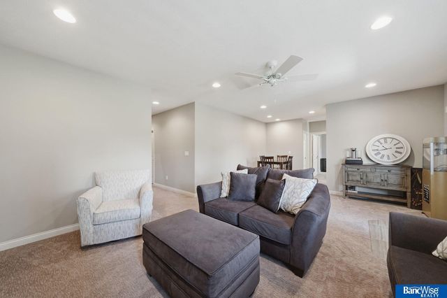 7821 S 97th Bay, Lincoln, NE 68526